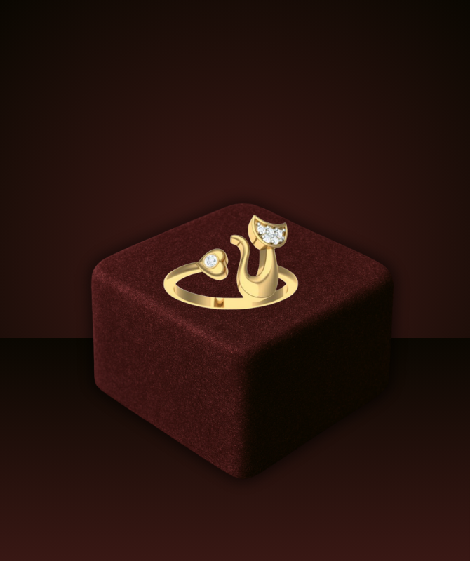 Cat Motif Gold Diamond Ring